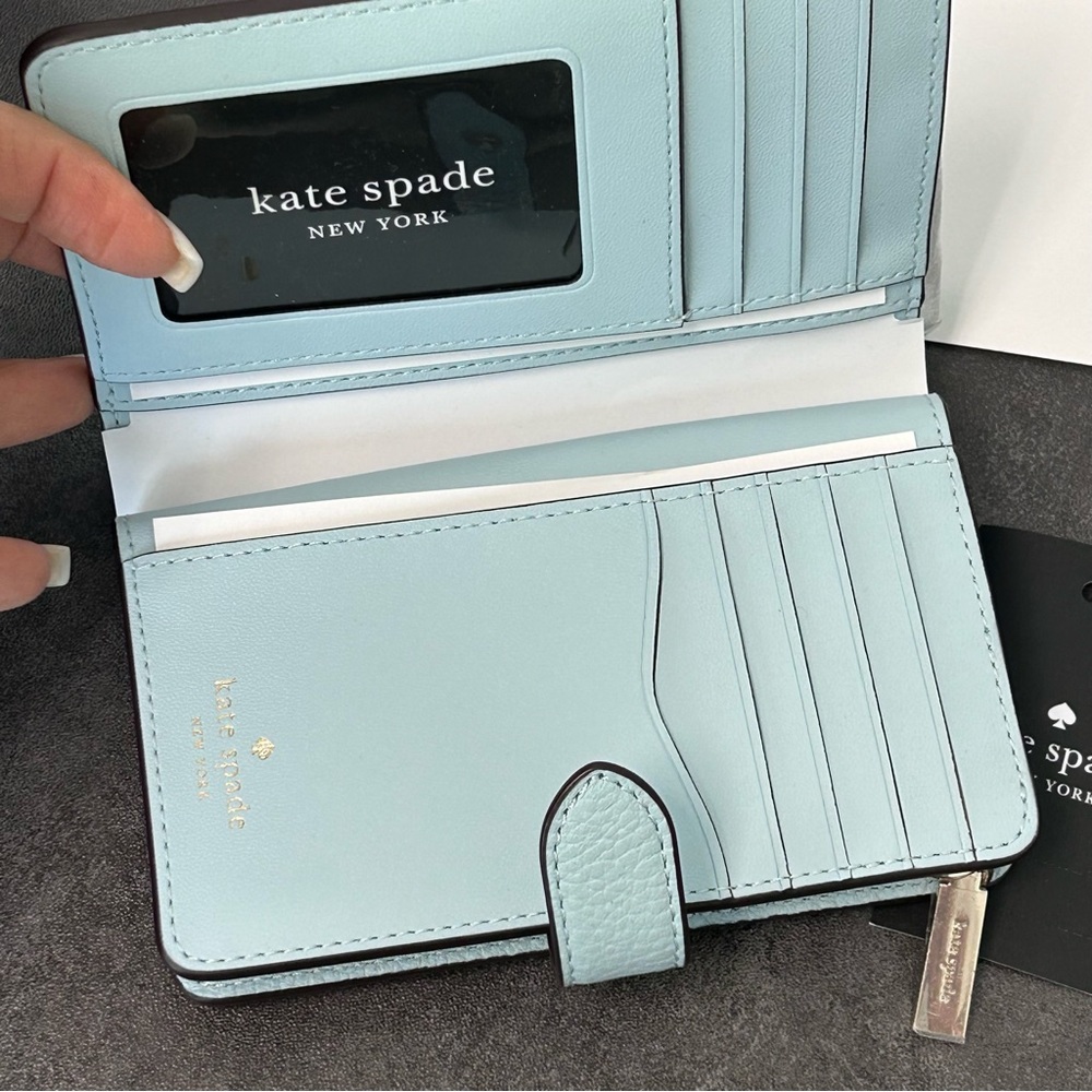kate spade Leila Medium Compact Bifold Wallet Dewy Blue NWT - Picture 3 of 14